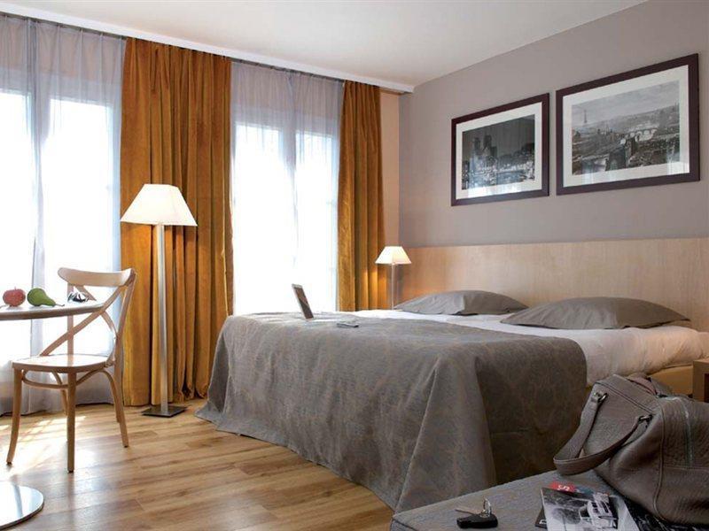 อดาจิโอ ปารีส มงมาร์ต อพาร์ตโฮเต็ล Aparthotel ภายนอก รูปภาพ